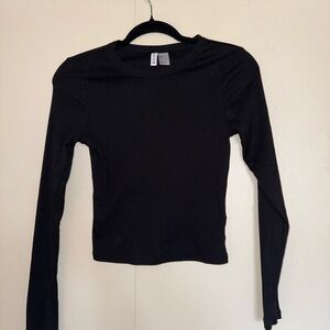 H&M Black Ribbed Long-Sleeve Crewneck Top